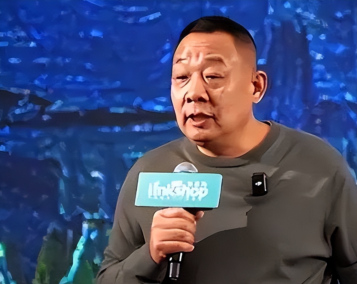 明星老能上热点,_影视行业专业精神流失_明星带货线上趋势