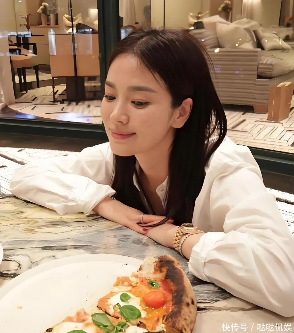 宋慧乔个人经历_宋慧乔离婚后状态_娱乐圈谁喜欢宋慧乔