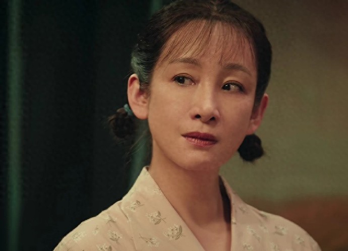 央视《主角》女演员群像秦海璐脸灵动了王晓晨变嫩了王丽坤赢麻了